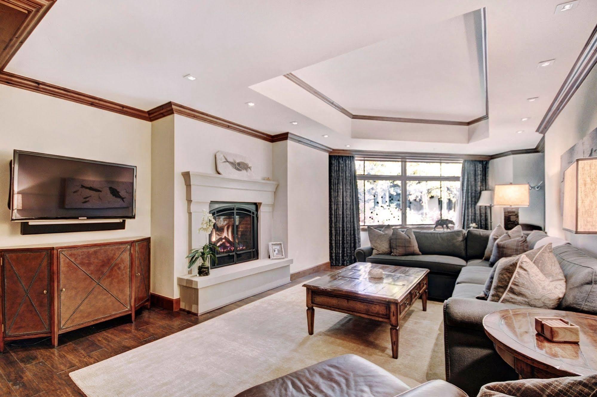 Legendary Lodging At The Ritz Vail Ngoại thất bức ảnh