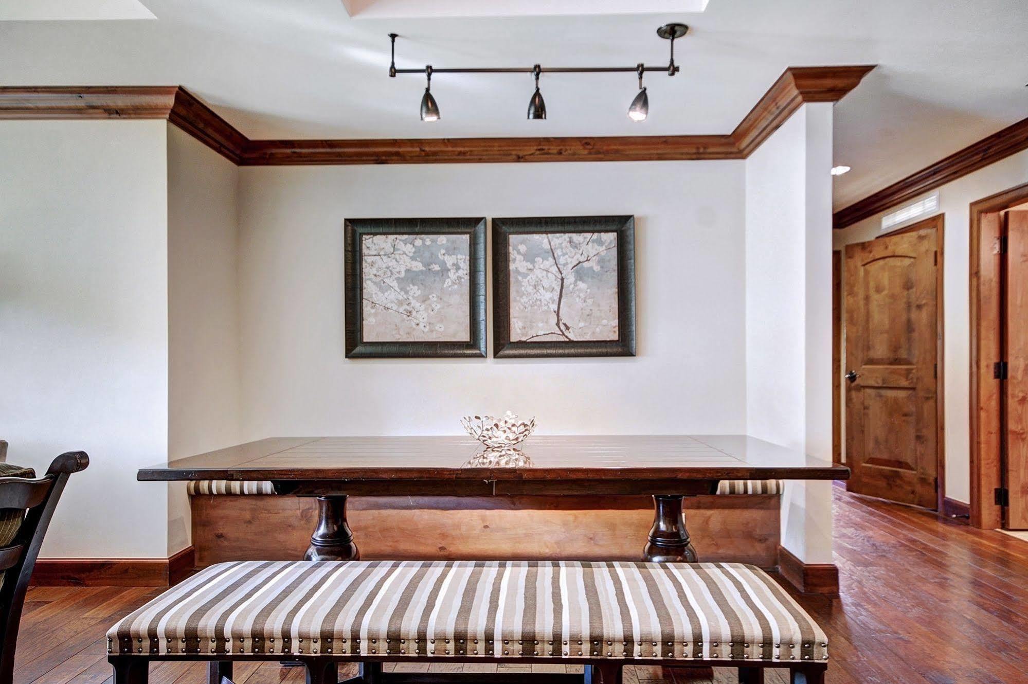 Legendary Lodging At The Ritz Vail Ngoại thất bức ảnh